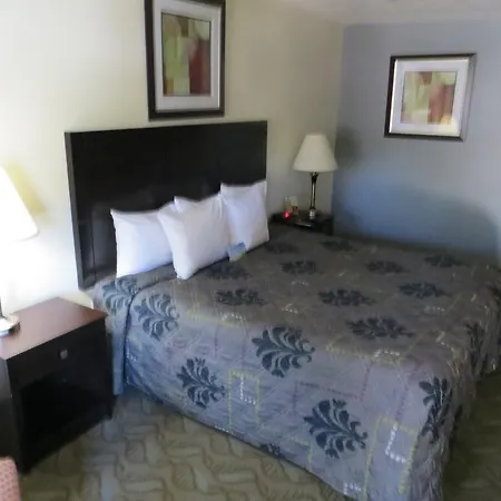 Days Inn By Wyndham Bryan College Station Room photo